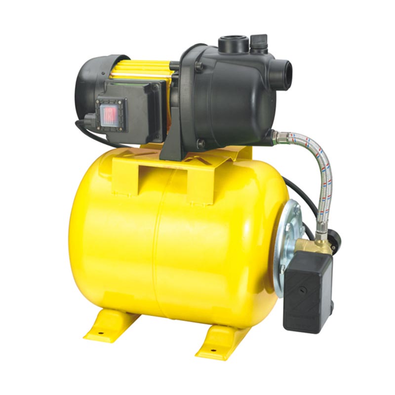 प्रेशर टाकीसह गार्डन बूस्टर पंप